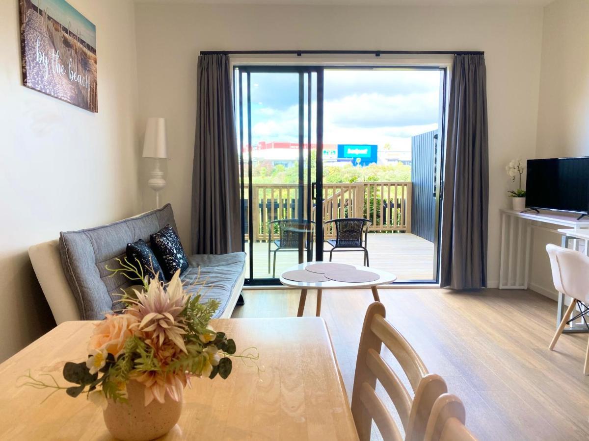 Stunning Townhouse - Walking To Botany Shopping Center Apartman Auckland Kültér fotó